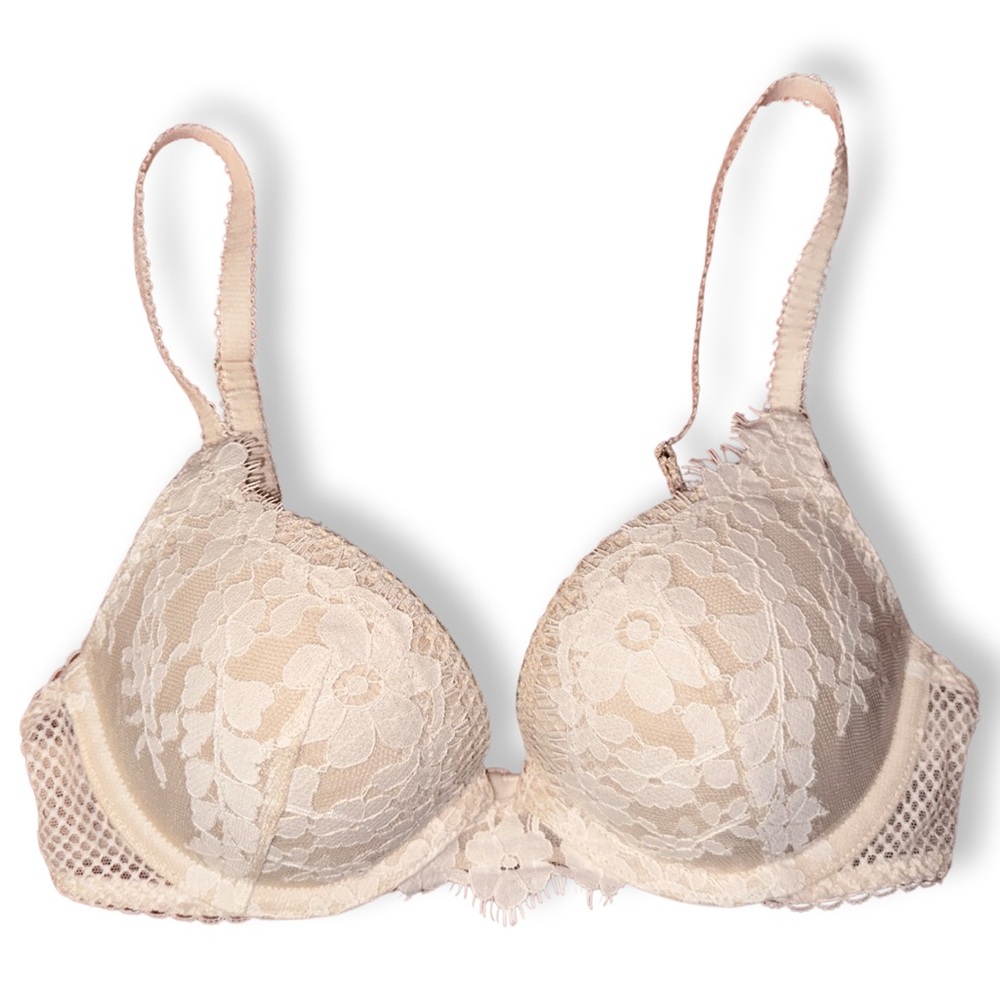 Victoria’s Secret Dream Angels Pushup Lace Bra 32B